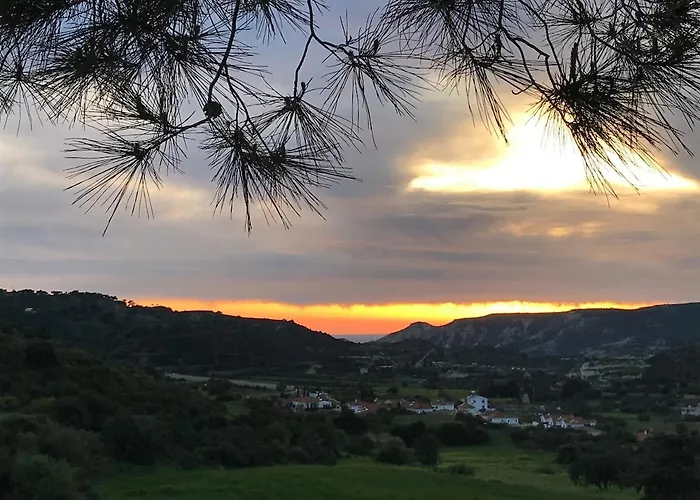 The Bay Semesterbostad Pissouri