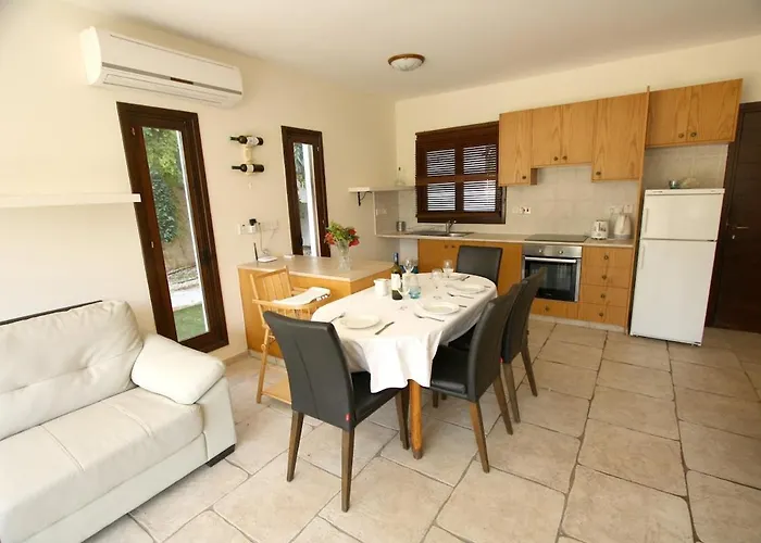 Semesterbostad The Bay *